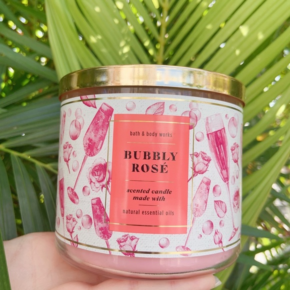 Bath and Body Works Bubbly Rose candle set - Picture 4 of 6